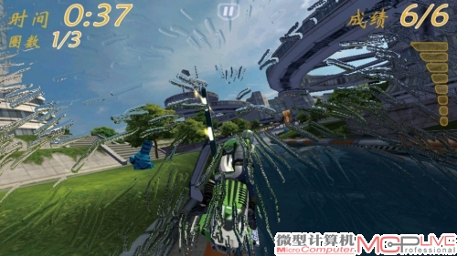 《激流快艇》中水花效果非常出色